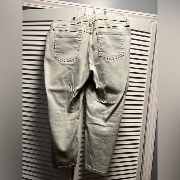 Lauren Conrad Size 12 Skinny Crop Pants - Picture 2 of 4